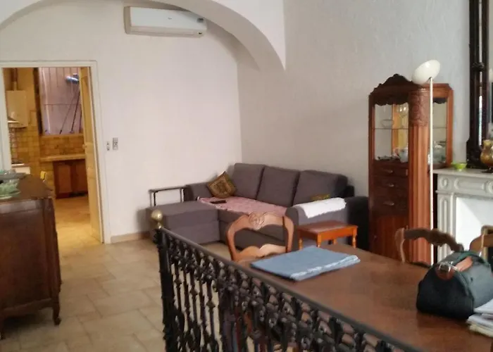 Independant Bastia (Corsica)